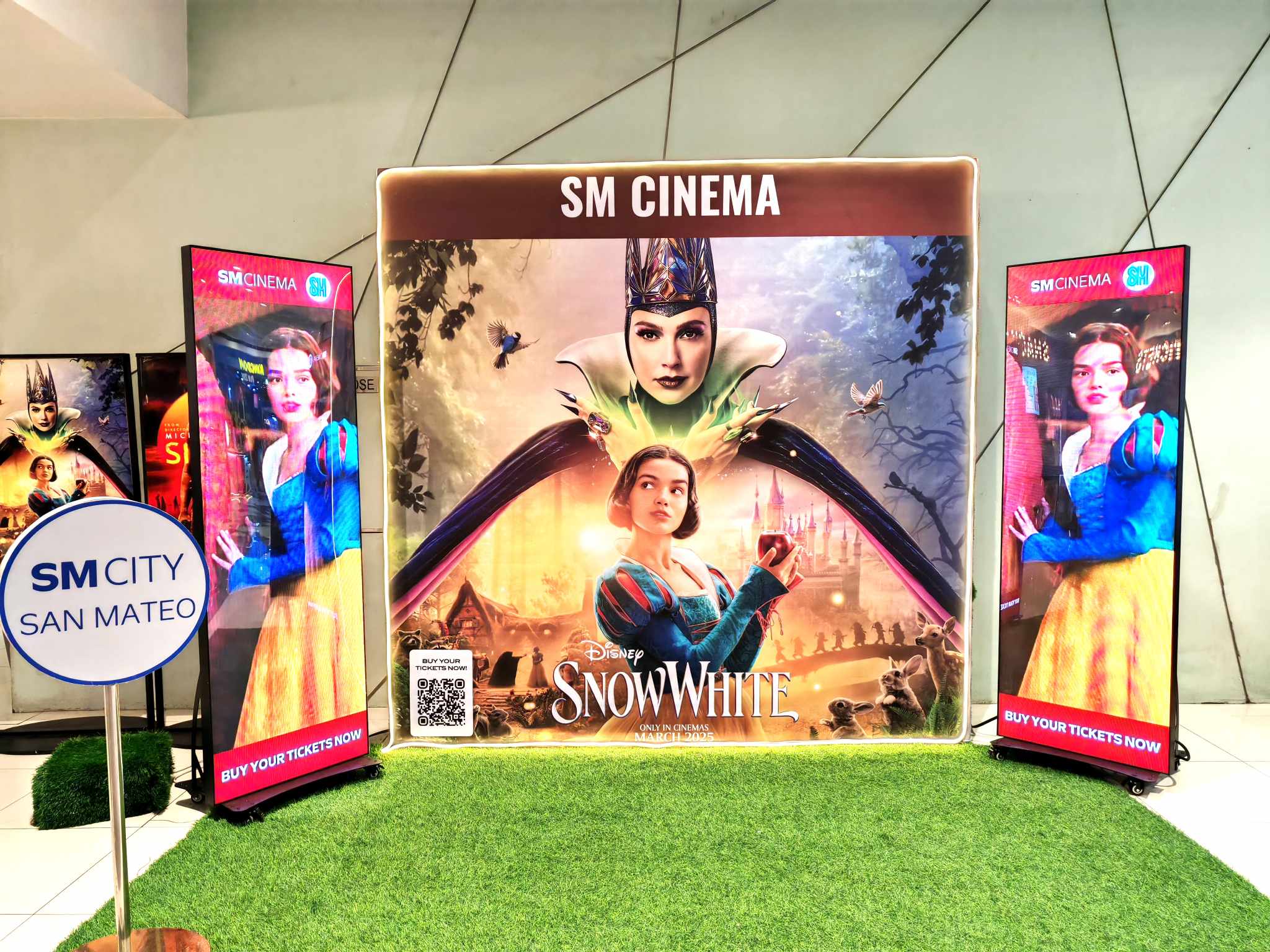 snow white movie 2024